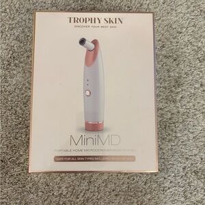 MiniMD Microdermabrasion System - White and Pink
